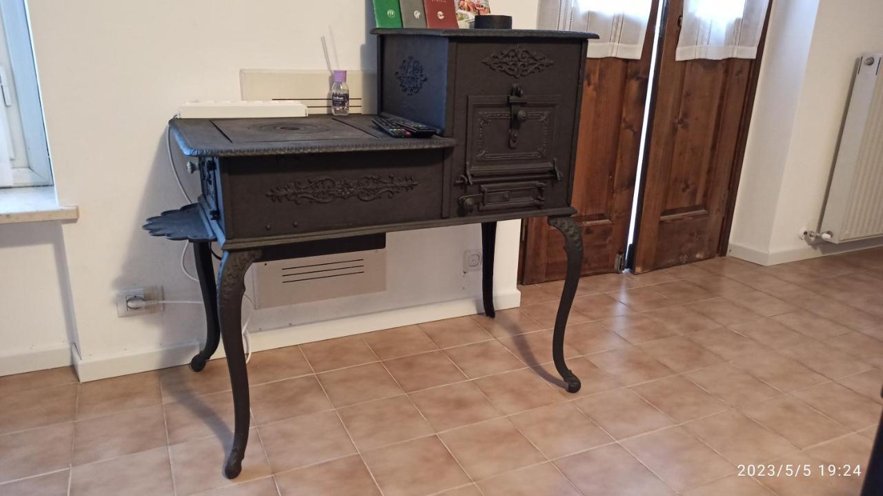 Appartamento Taverna Gattolini Venzone Bagian luar foto